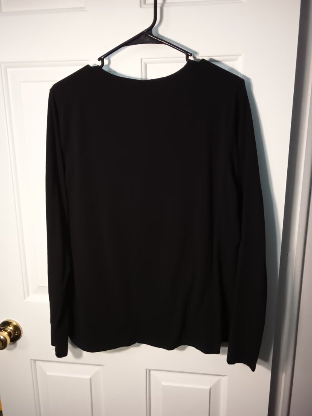 Womans a.n.a Black Long Sleeve Tee Size XL - Picture 3 of 3